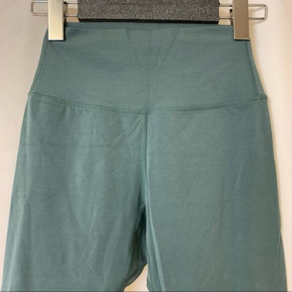 Buffbunny Collection Live Capri Crop Pants Eden Small - Picture 2 of 7